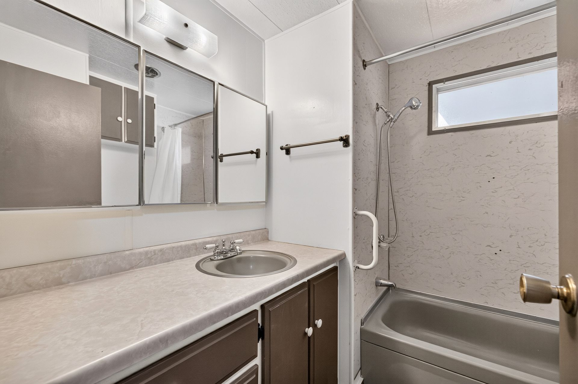 123 Henshaw Ave Spc 612, Chico, CA — home photo 28