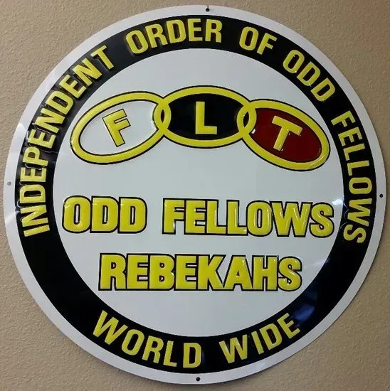A sign that says independent order of odd fellows