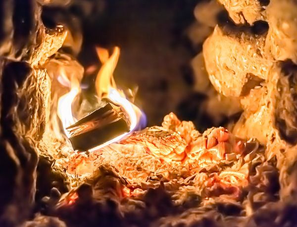 Energy Efficiency Advantage of Gas Fireplaces Over Wood