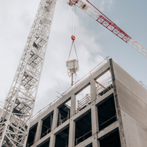 construction HR scene in which a contractor HR hires skilled tradespeople.
