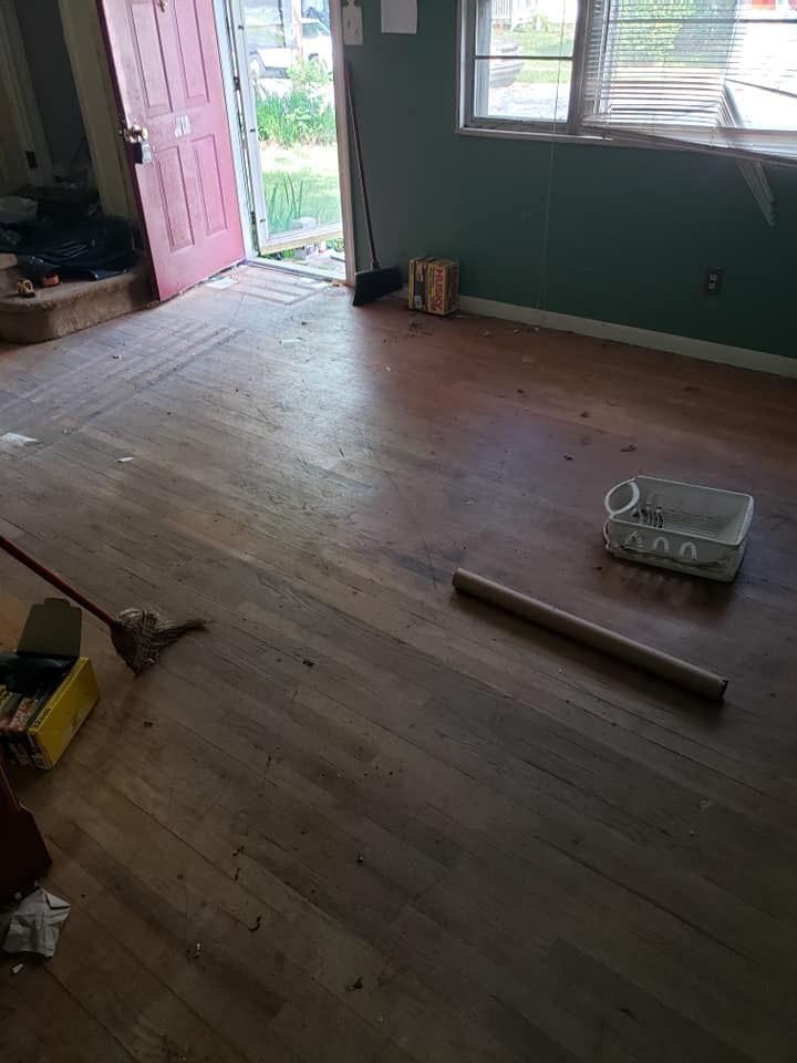 Post Construction Cleaning of a room before moving in