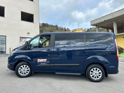 minivan
