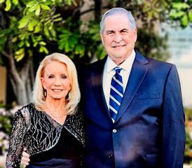 Suzanne and Don Rodie photo