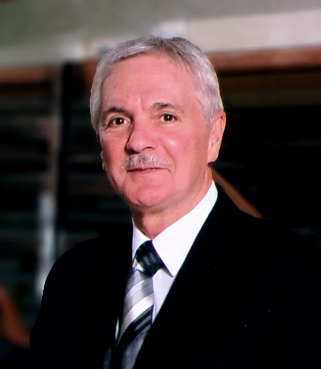 Eduardo Cifuentes photo