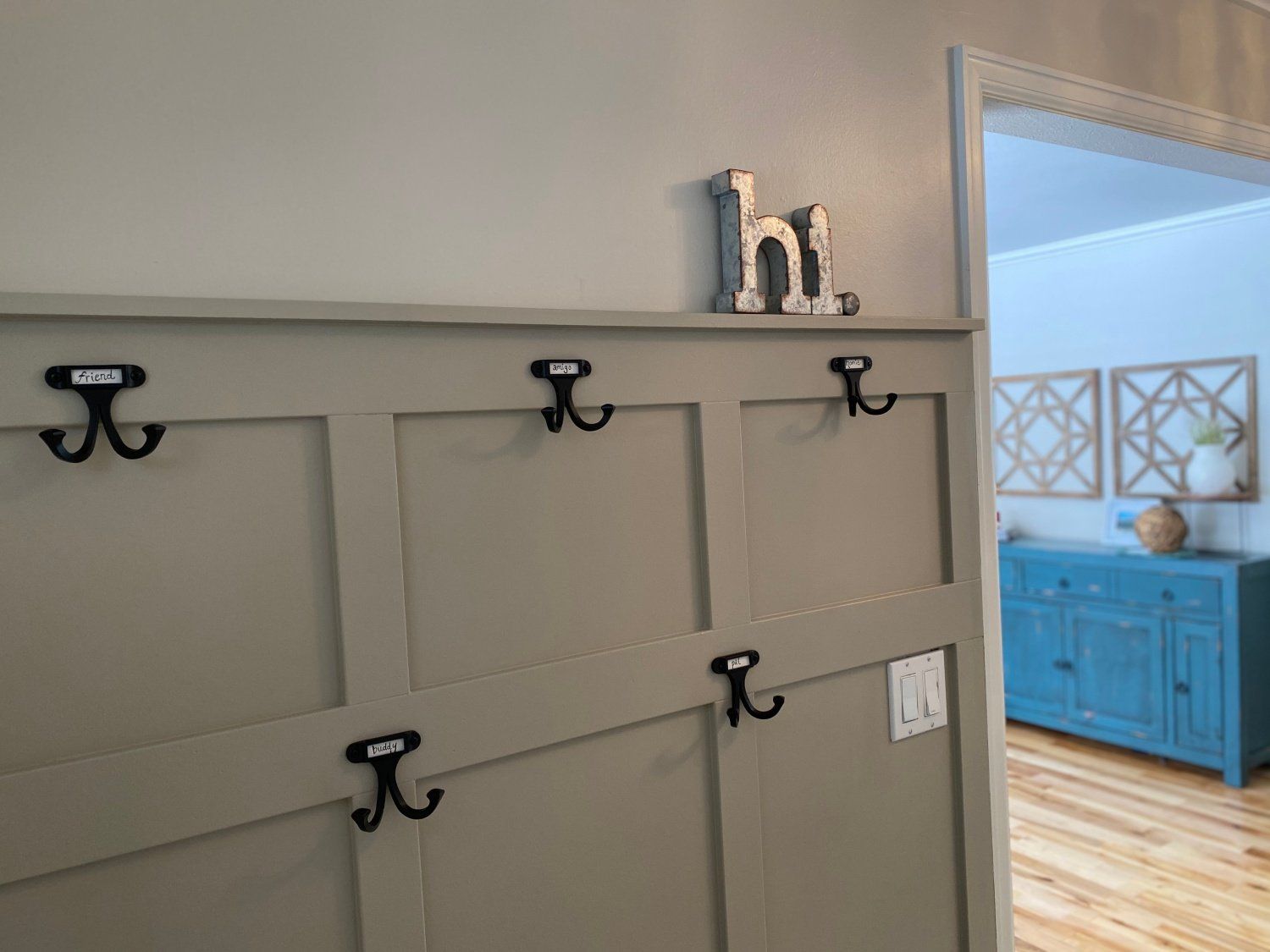 Entryway Makeover Project