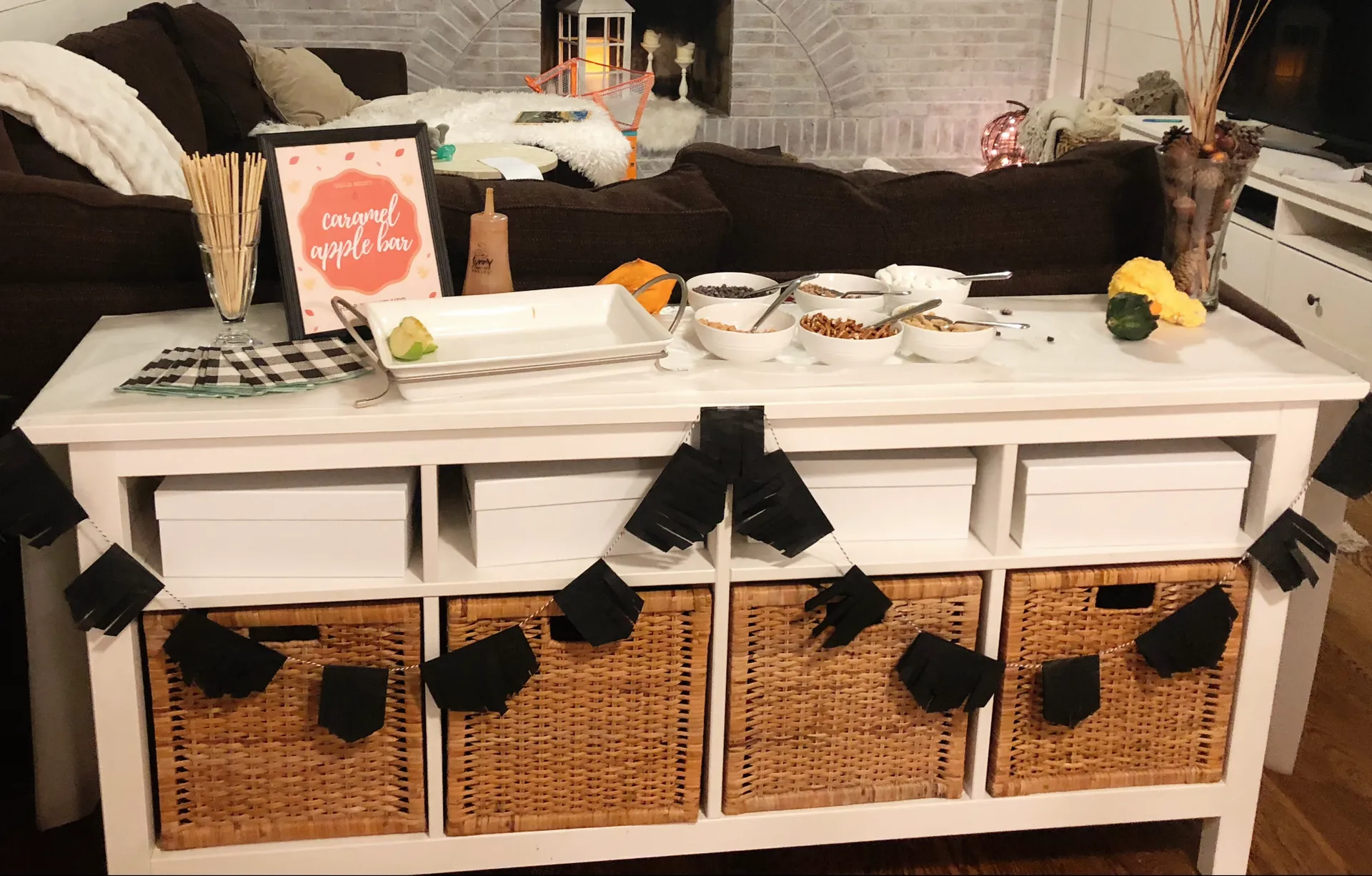 Caramel Apple Bar Party Tips and Ideas