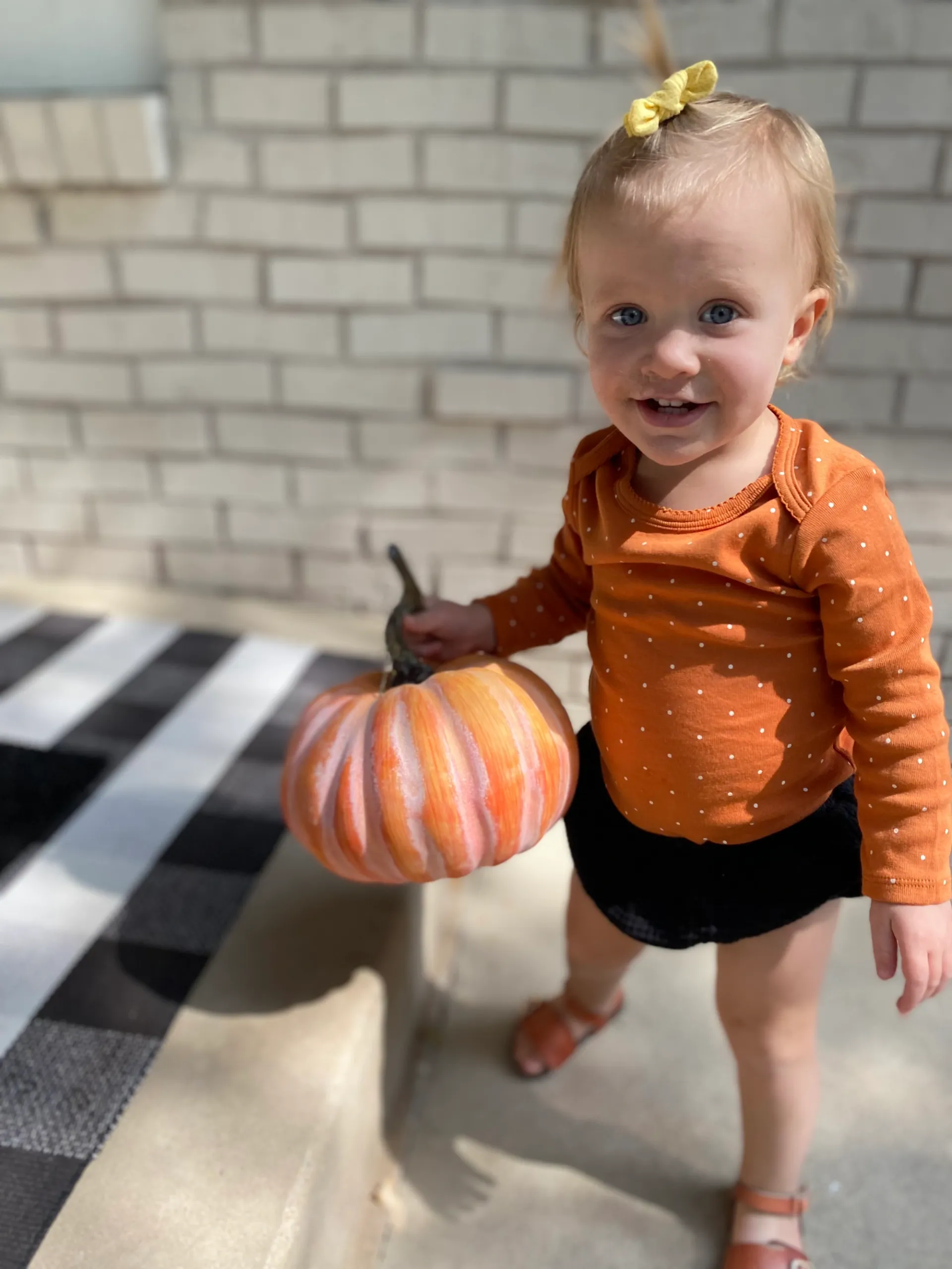 Easy Fall Front Porch Decor