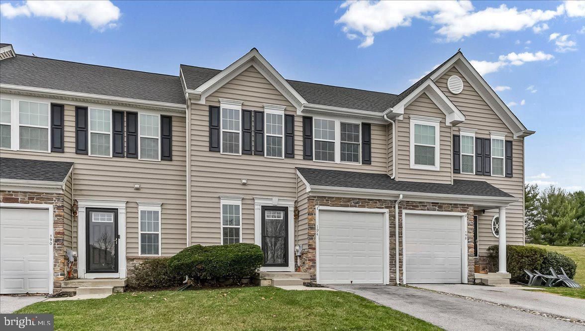 Moving with Michele, Garnet Valley, PA Realtor
