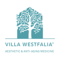Das Logo der Villa Westfalia Ästhetische & Anti-Aging-Medizin zeigt einen Baum in der Form eines Hauses.