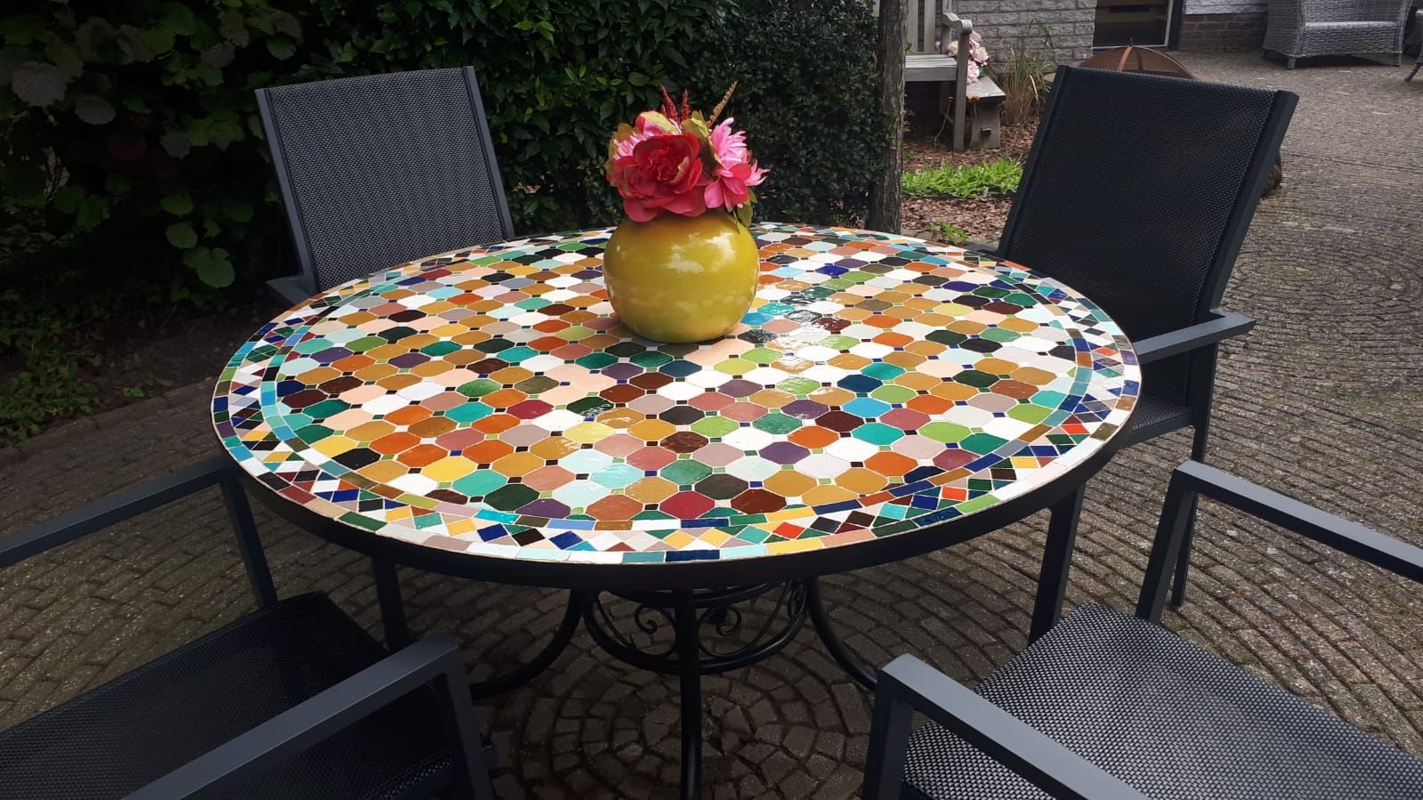 Marokkaanse mozaiektafel