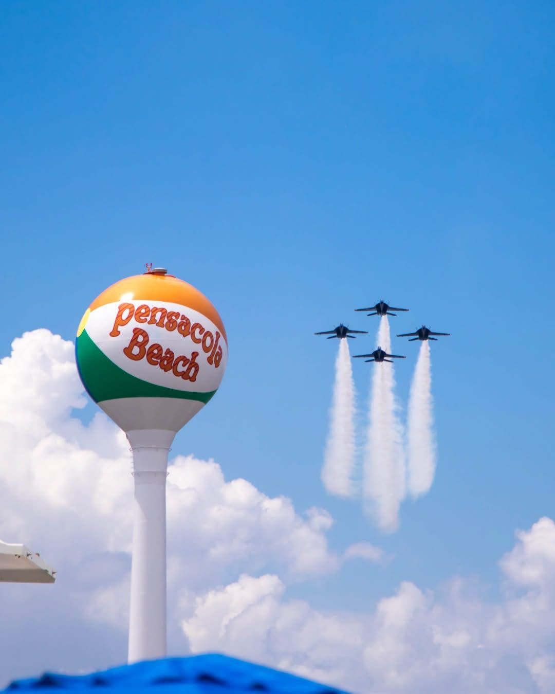 Blue angles in pensacola Fl