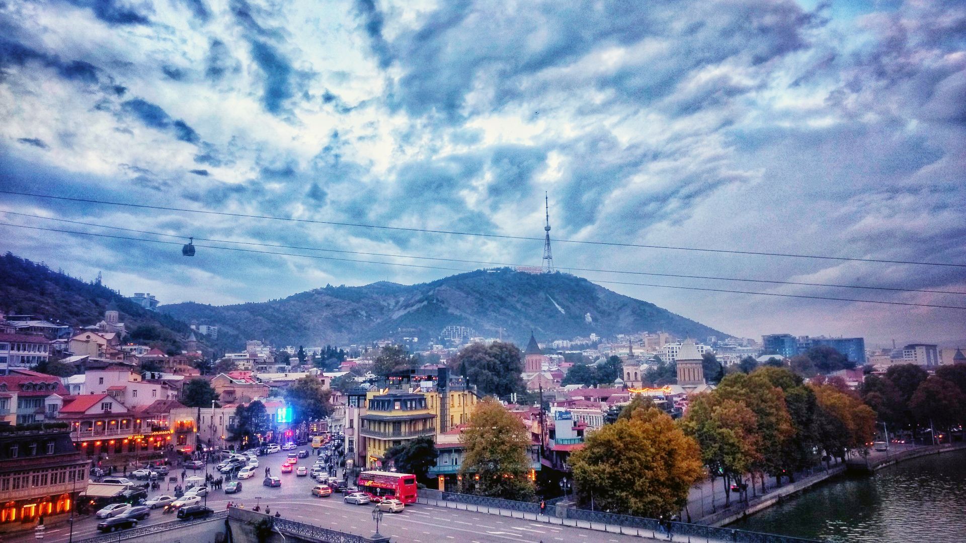 Discover the real cost of travel in Georgia—flights, hotels, food, and tips for every budget.