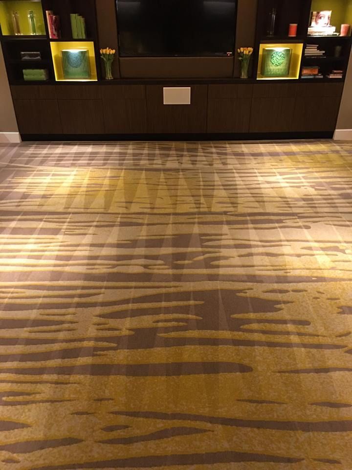 Commercial carpet cleaning in an office
