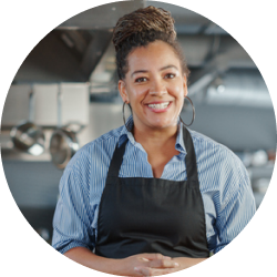 Laura Gomez Line Cook Portrait in a Circle