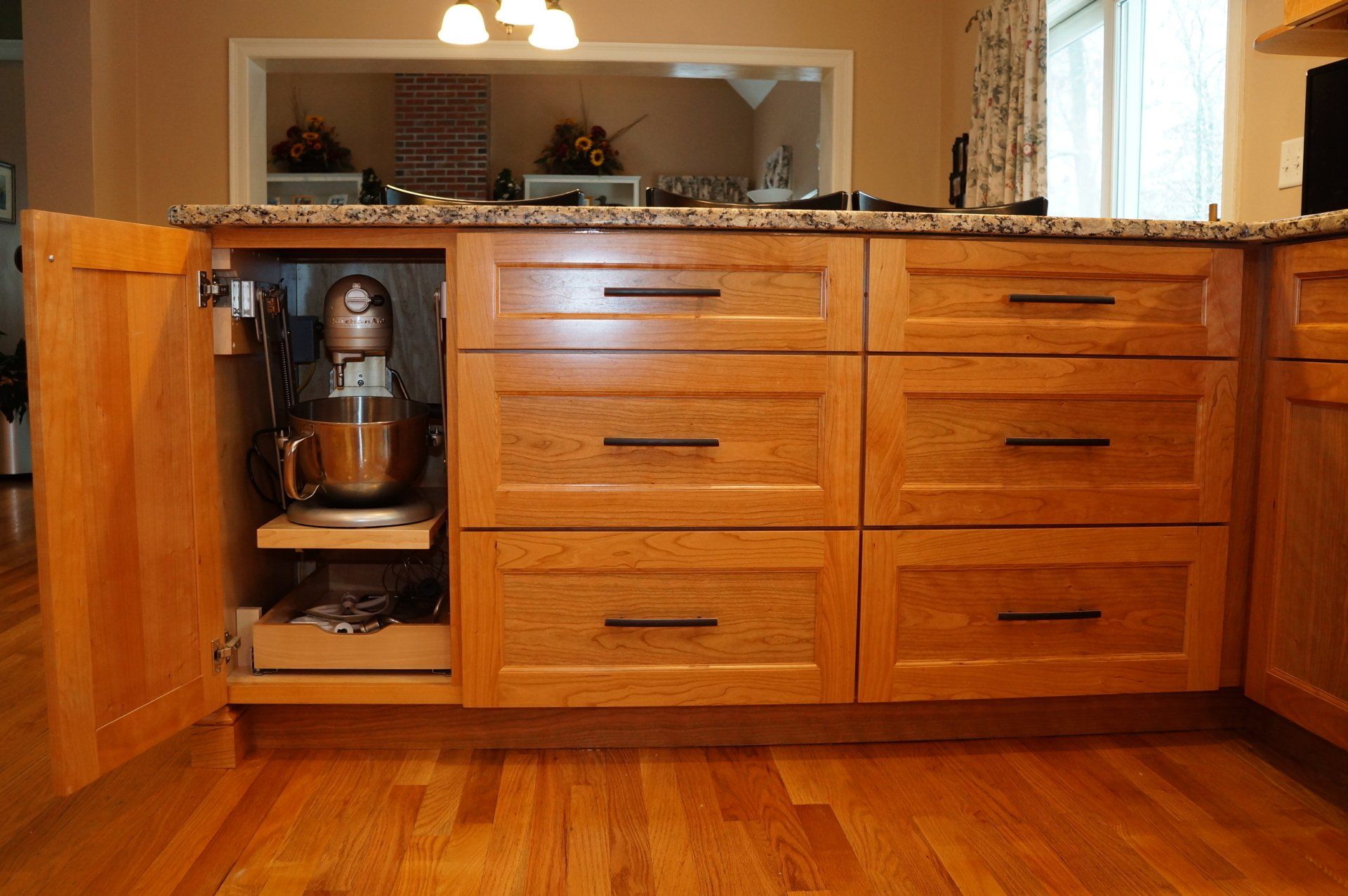 Best Kitchen Cabinets
Custom Kitchen Cabinets
Kitchen Design Ideas
Wood Kitchen Cabinets
