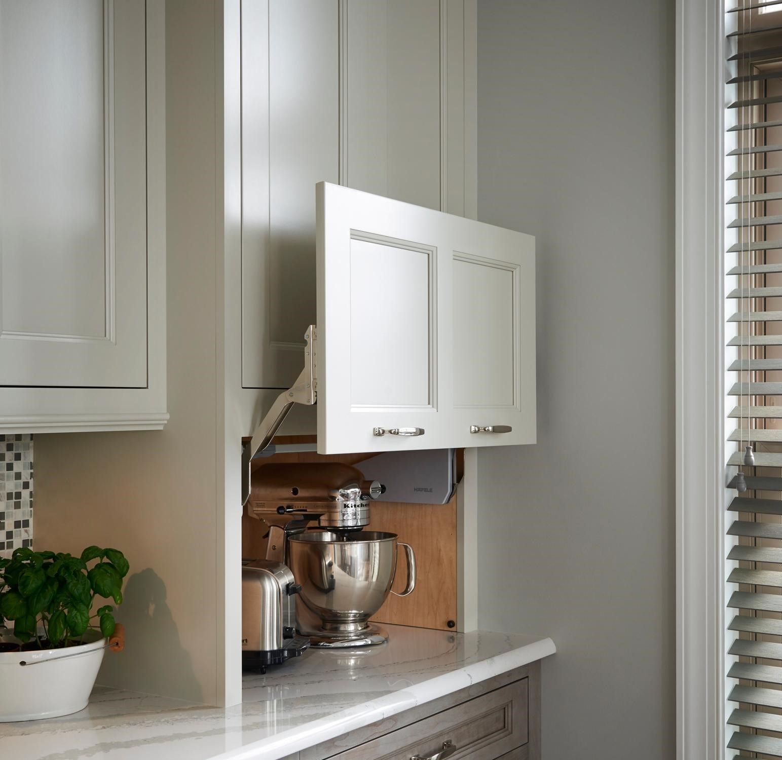 Lift-up door
Appliance Garage
Kitchen Cabinet Accessories
Kitchen Storage Ideas