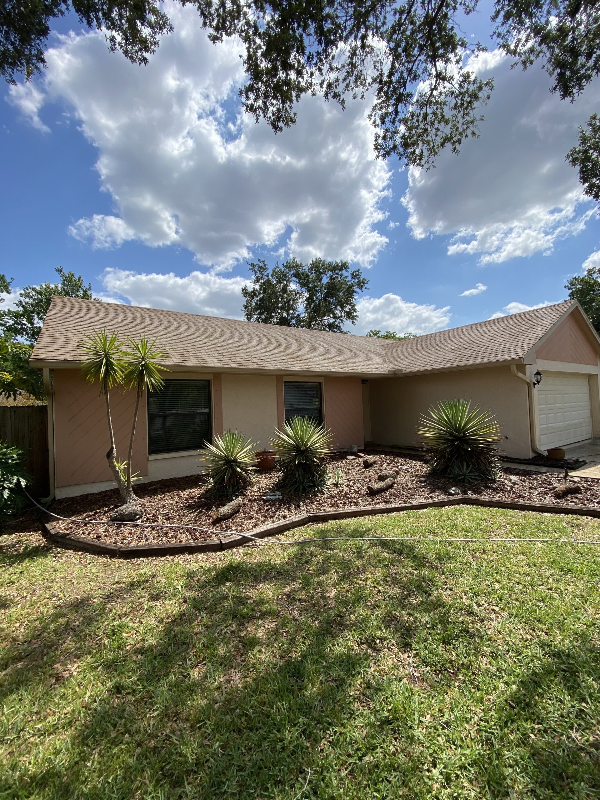 Pressure Washing Land O Lakes, FL Lightning Capital Pressure Washing