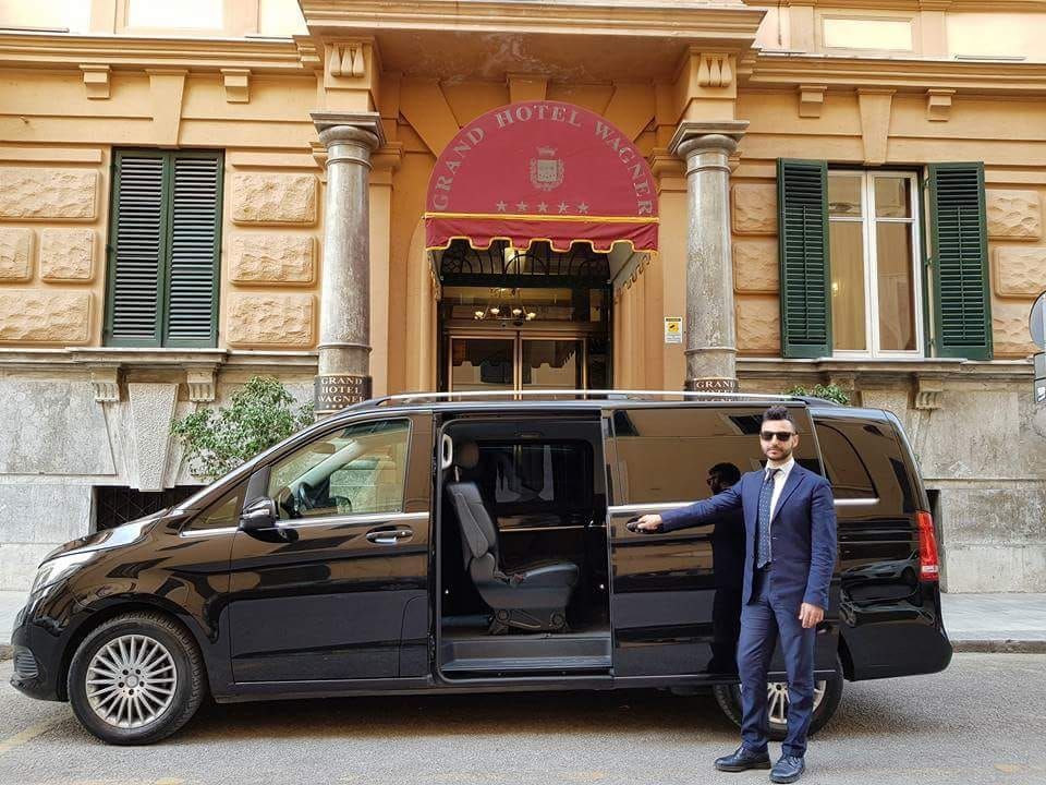 Noleggio auto con conducente