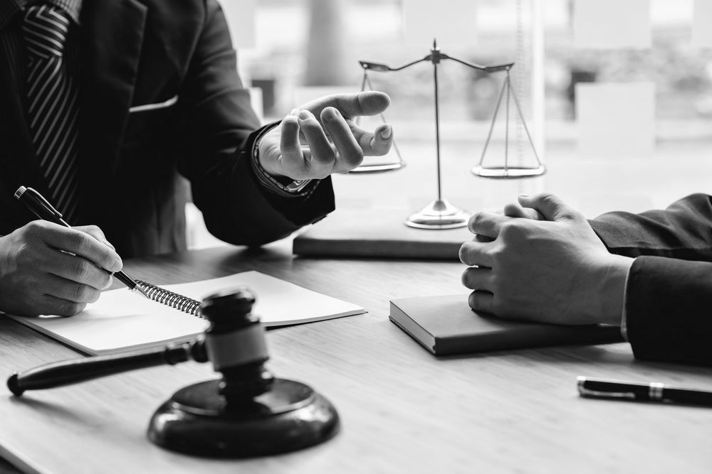 Scales of justice — Farrell Lusher Solicitors In Wagga Wagga, NSW