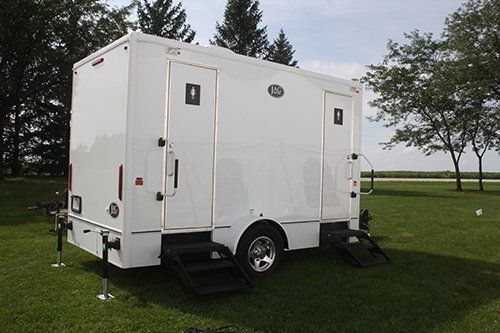 High-end Luxury Restroom Trailer — Frankfort, IL — Perfect Potty, Inc. High-end Luxury Restroom Trailer — Frankfort, IL — Perfect Potty, Inc.
