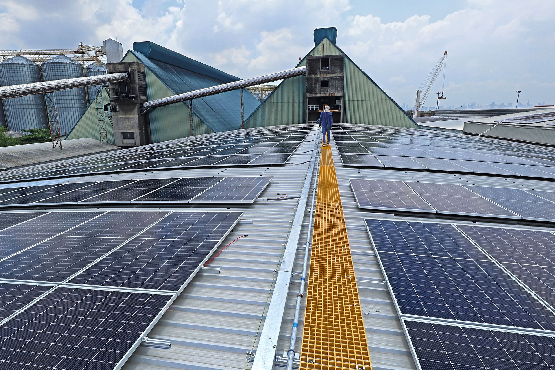 A roof with a lot of solar panels on it