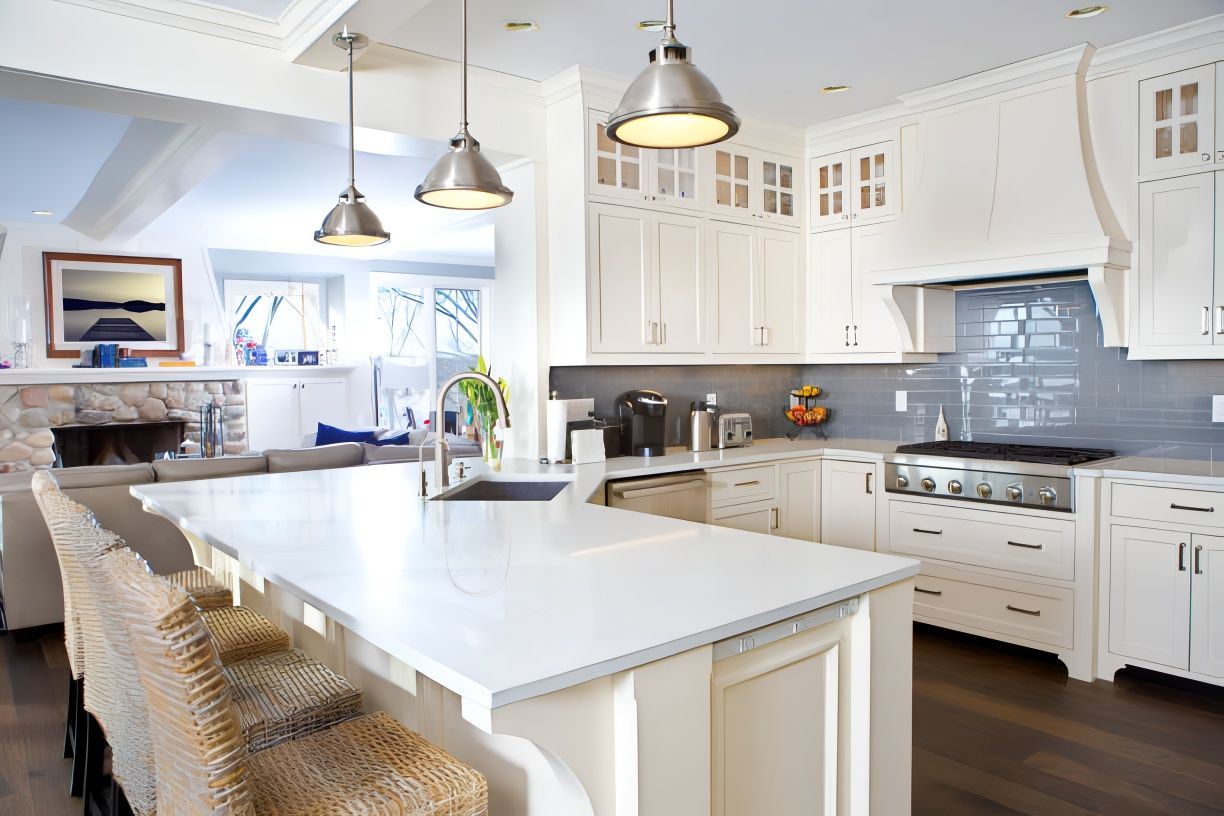 Open vs Closed Kitchen Layouts | Pros and Cons