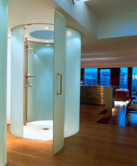 curved glass shower curve