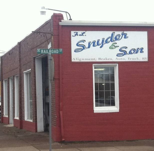 Car Service Shop — Albany, OR — Snyder F L & Son, Inc Car Service Shop — Albany, OR — Snyder F L & Son, Inc