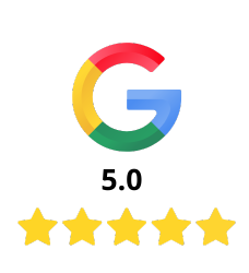 Een Google-logo met vijf sterren ernaast op een witte achtergrond.