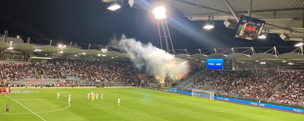 Fußballstadion