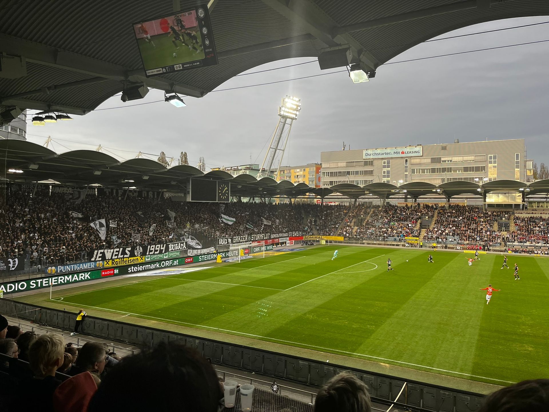 Fußballstadion