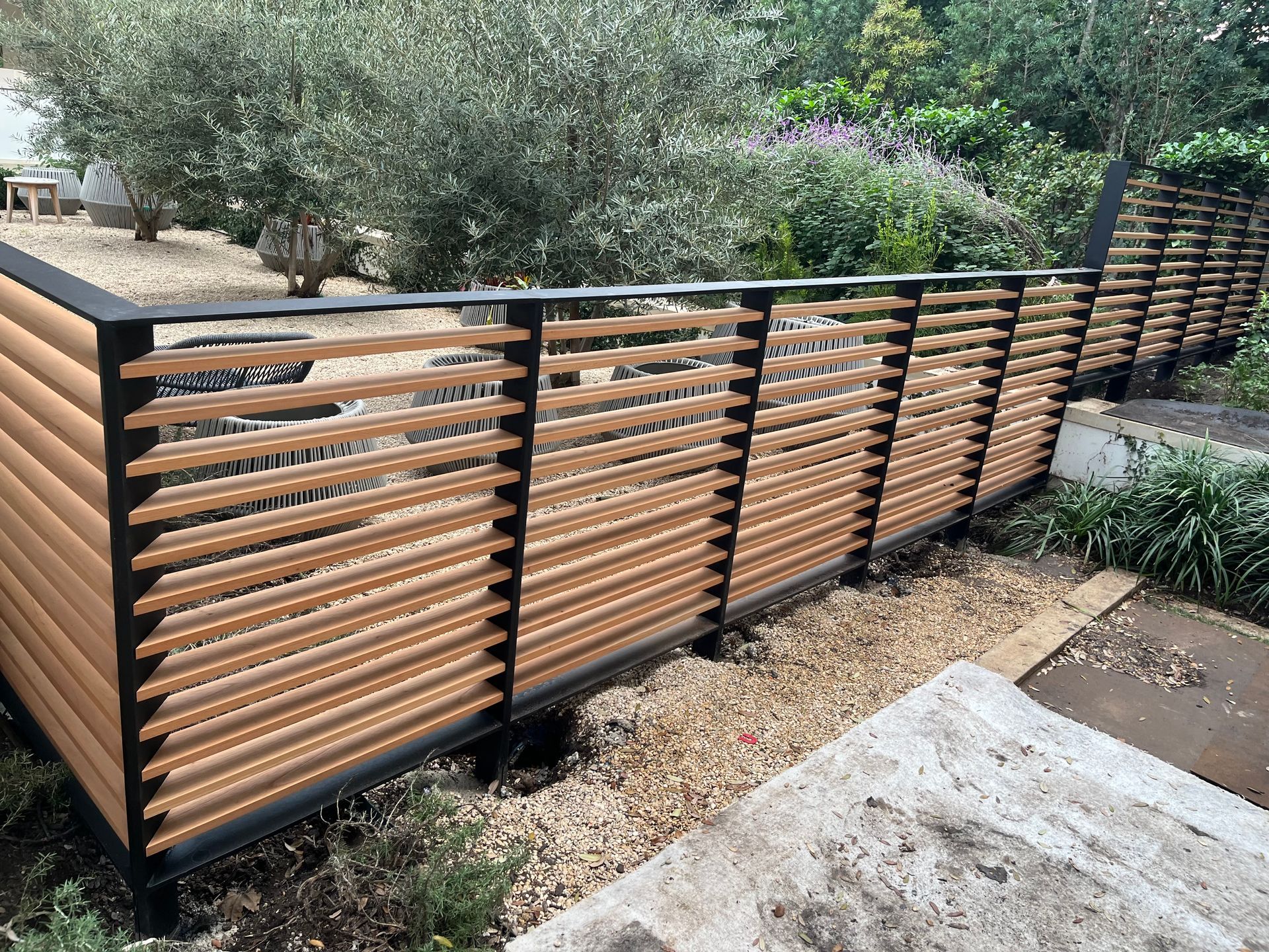 commercial fence company near me
