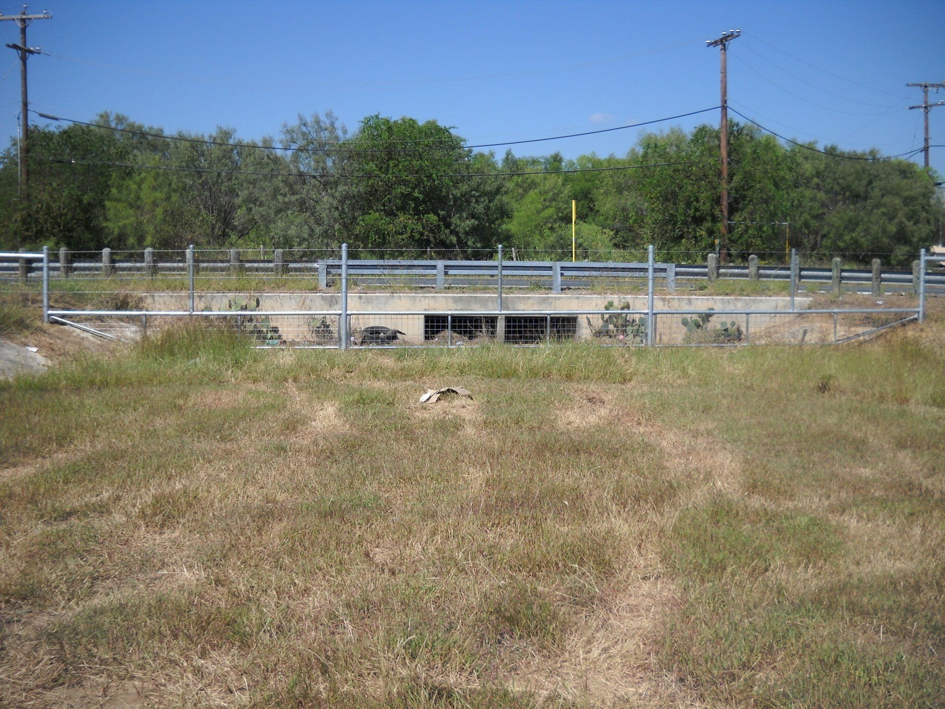 A fence service in Kerrville, TX by Border Construction Services