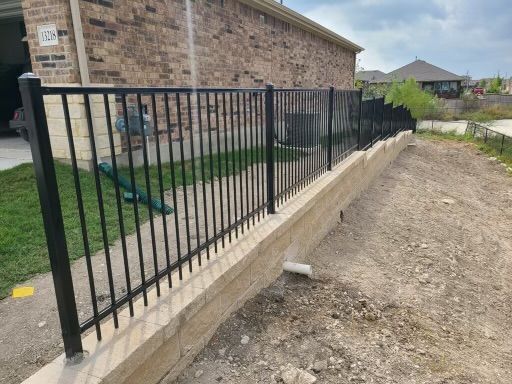 A fence service in Comfort, TX by Border Construction Services