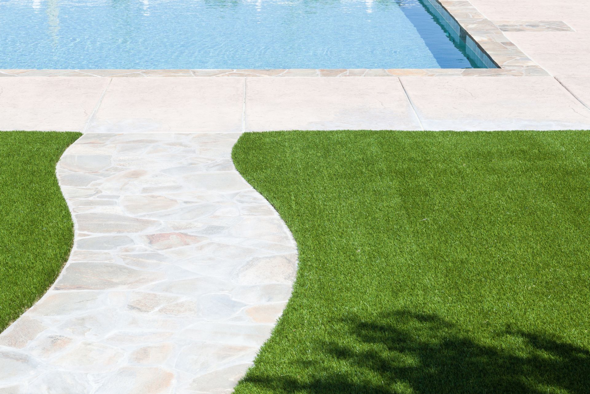 Artificial Lawn in the Front Yard | Skokie, IL | Duke’s Yard