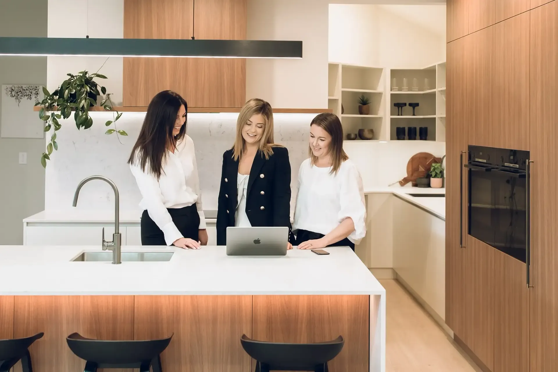 Bronwyn Barnes, Ashlee Wiblin and Leigh Bradley from The Home Loan Collective Team, Blenheim, Marlborough, Nelson NZ