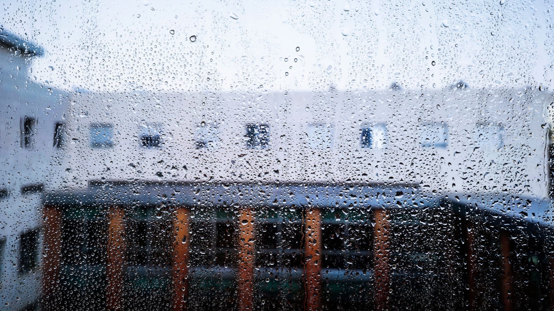 Weather resistance is an important part of any glazing system. Learn how manufacturers design for wind, rain, snow and worse.
