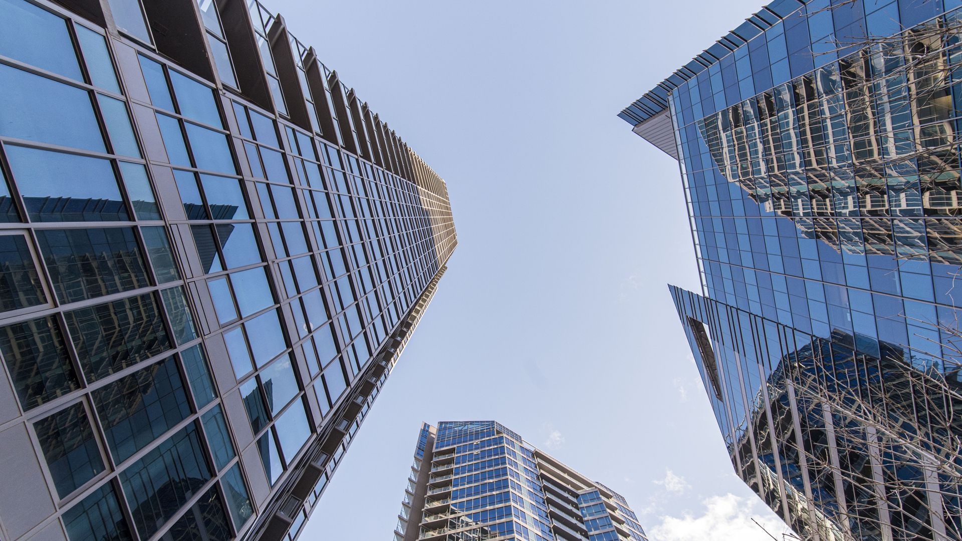How do the latest regulations in high-rise fire safety apply to glazing? Find out