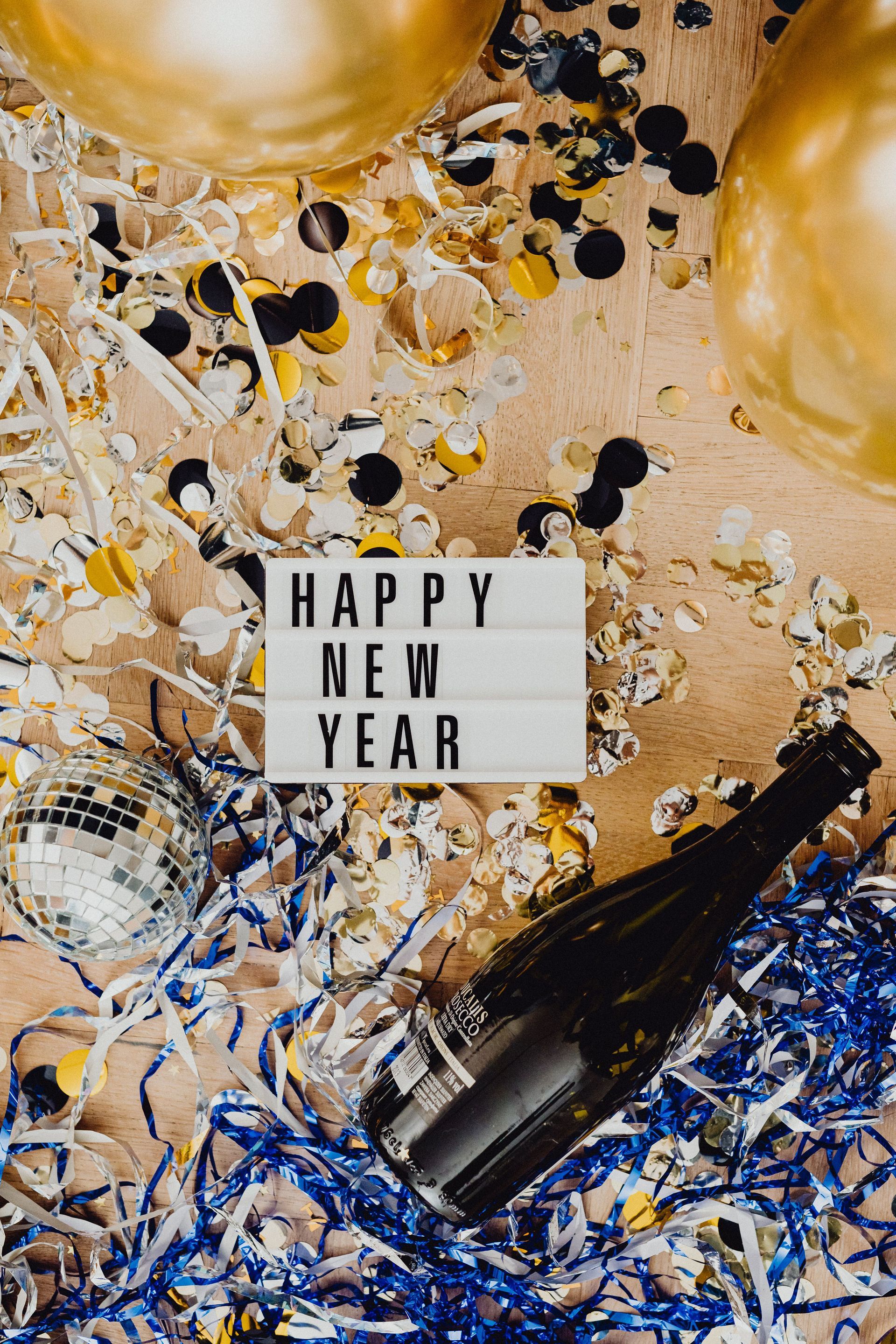 NYS Party 31st December 2026 from 8.00pm until midnight NYE Party at the Club with Dave E.Q 31st December 2026