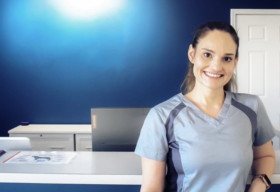 Veterinarian Palatine, IL Hilltop Animal Hospital