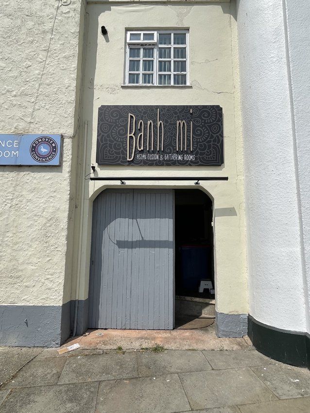 Exterior of a restaurant called 