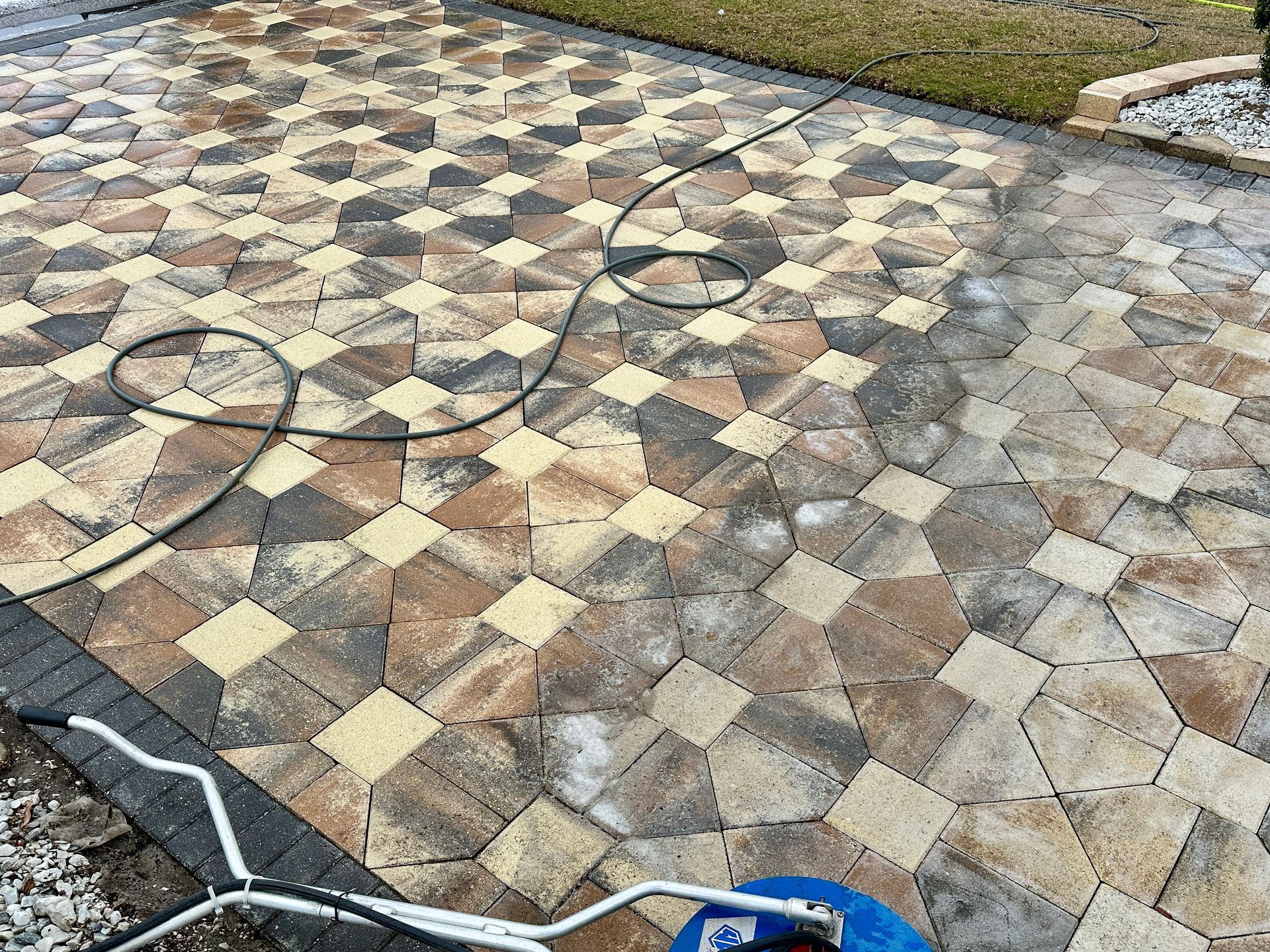 Paver Sealing Sun City Center Fl | Supreme Paver Sealing and Pressure Washing