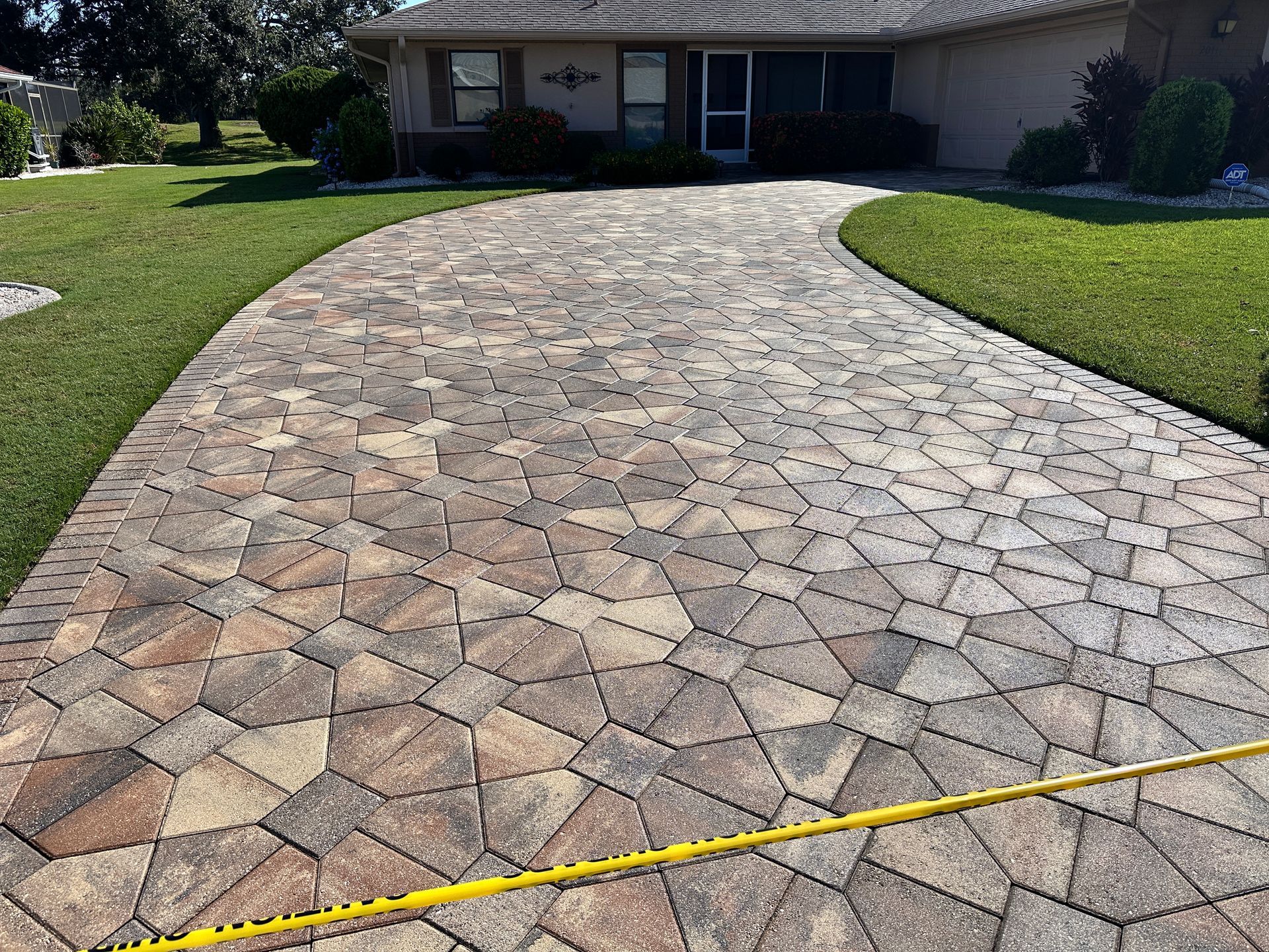 Paver Sealing Sun City Center Fl | Supreme Paver Sealing and Pressure Washing