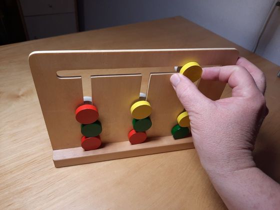 Bild-Quelle: Aulemeyer Handgeschick durch Motorik - Spiel, für mehr Geschicklichkeit, Entwicklungsverzögerung