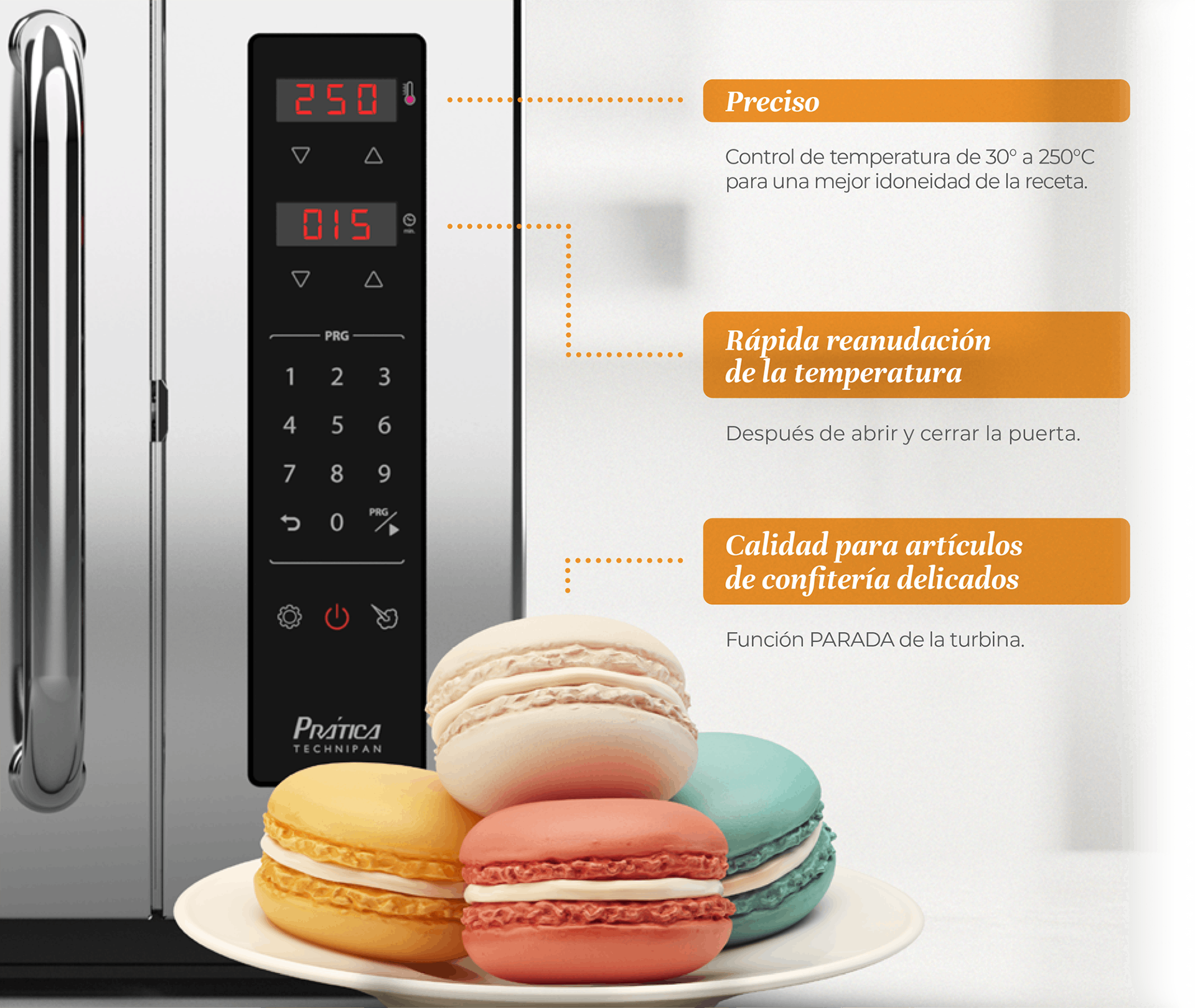 Un horno microondas con un plato de macarons delante.