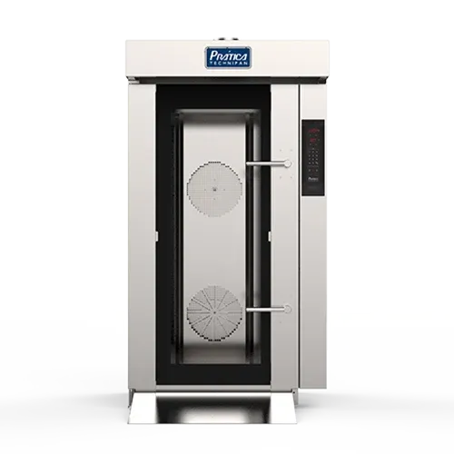 Un horno de acero inoxidable con puerta de cristal sobre un fondo blanco.