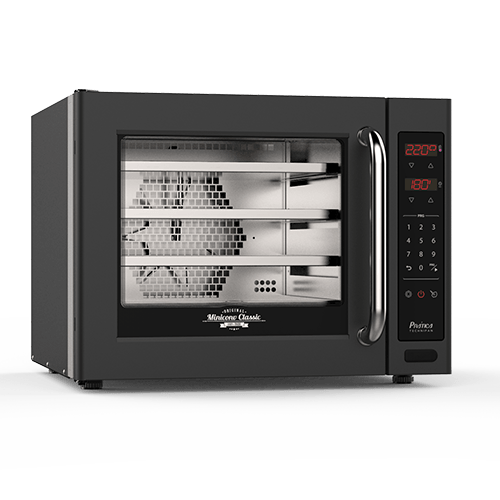 Un horno microondas negro con una pantalla digital sobre un fondo blanco.