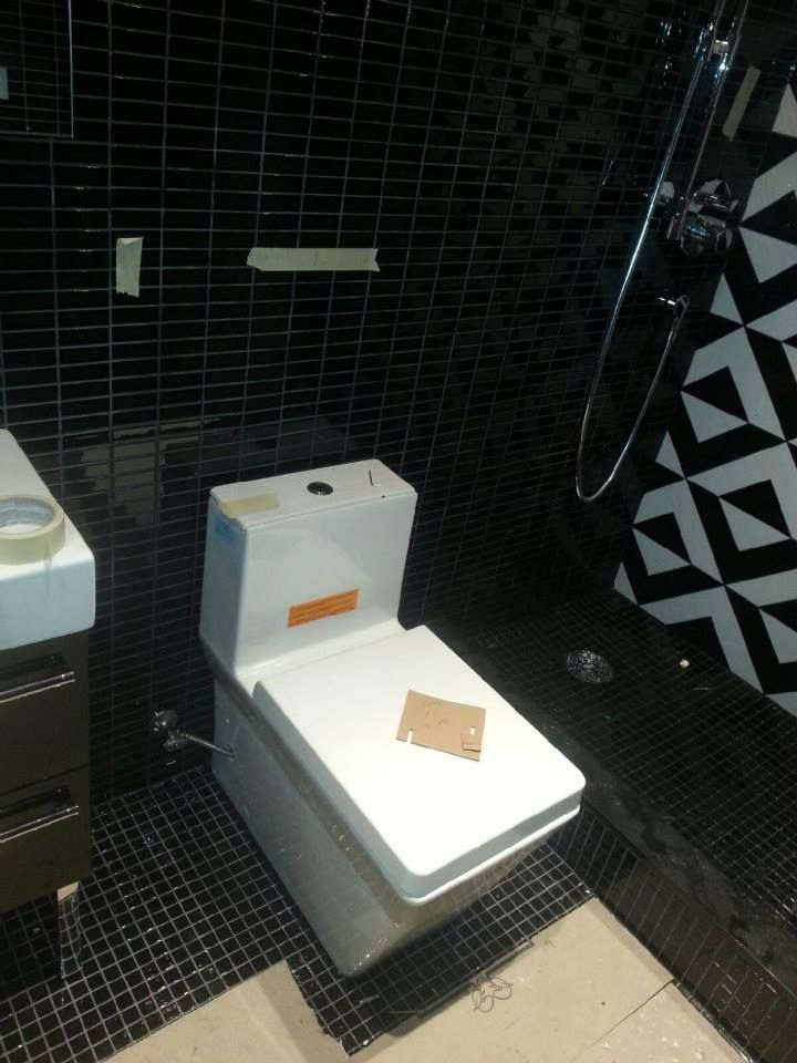 A White Toilet - Bronx, NY - Pelham Plumbing & Heating Corp