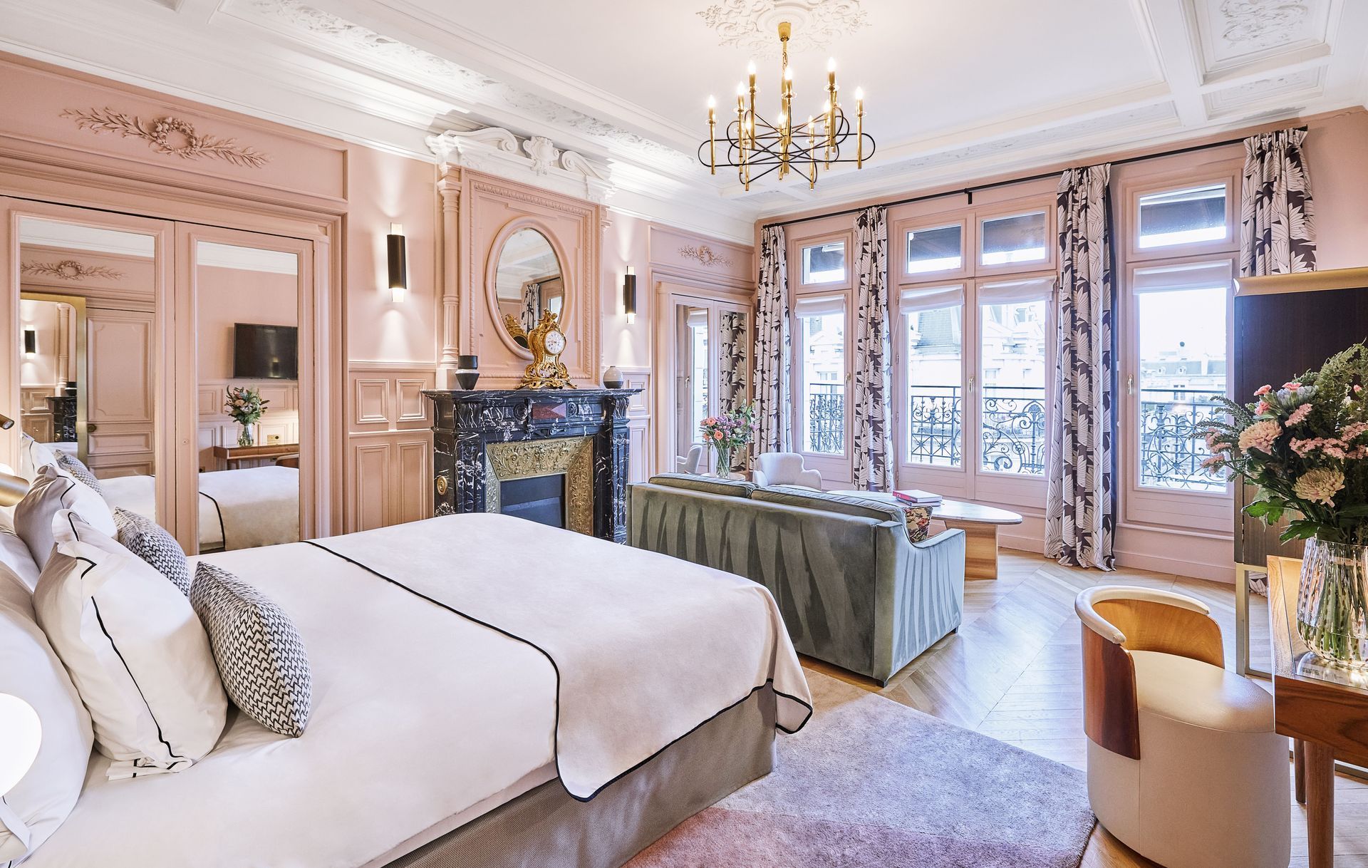Hotel Grand Powers Accommodation