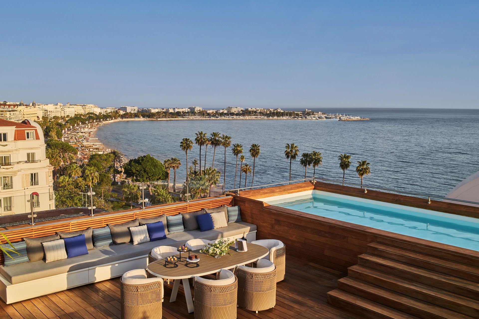 Hotel Barrière Le Majestic Cannes Accommodation